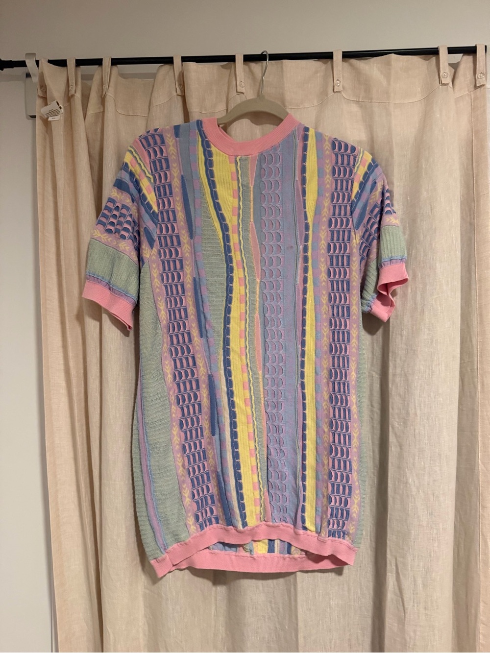 Men’s Cigar Colorful swirl print shirt